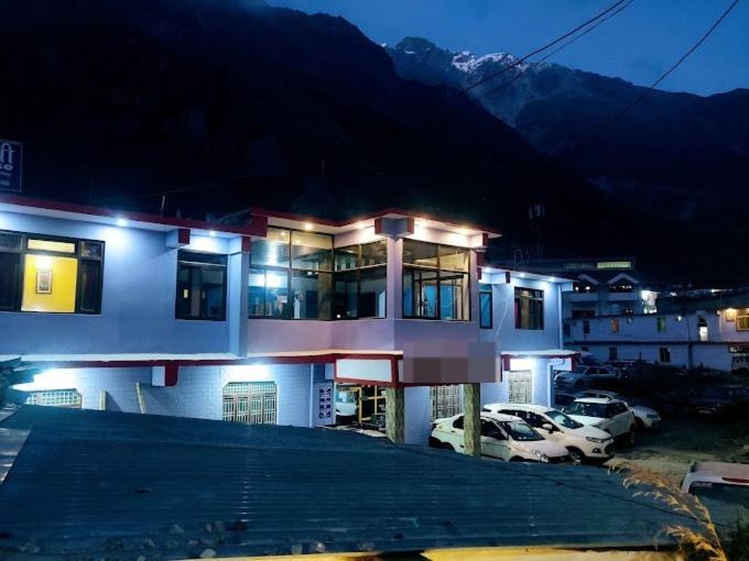 Badrinath Guest House Exterior photo