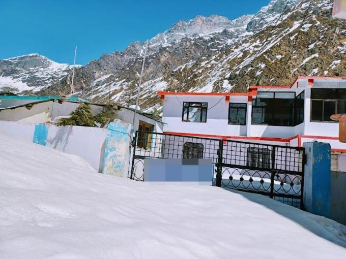 Badrinath Guest House Exterior photo